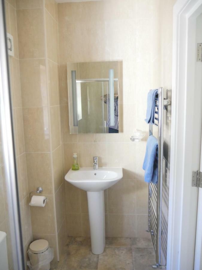 Wimborne Lodge Уимборн Минстър Екстериор снимка